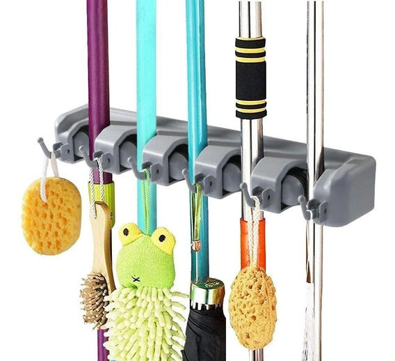 Soporte para escobas por mayor - Bazar Mayorista